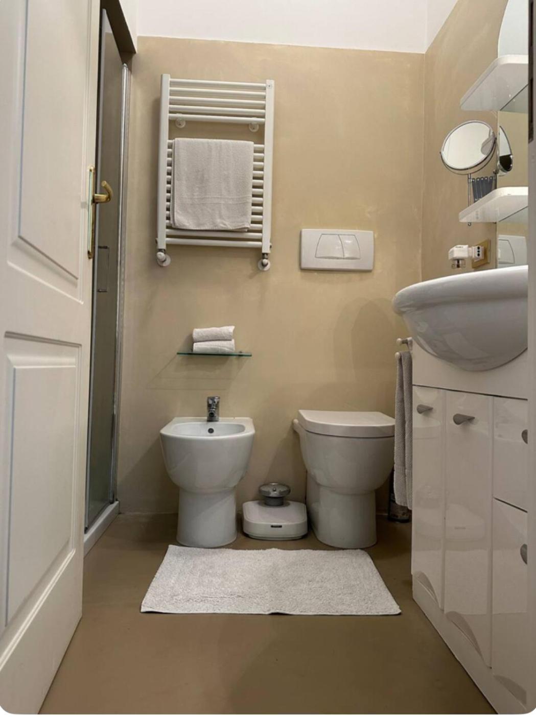 Apartment Borghese Rom